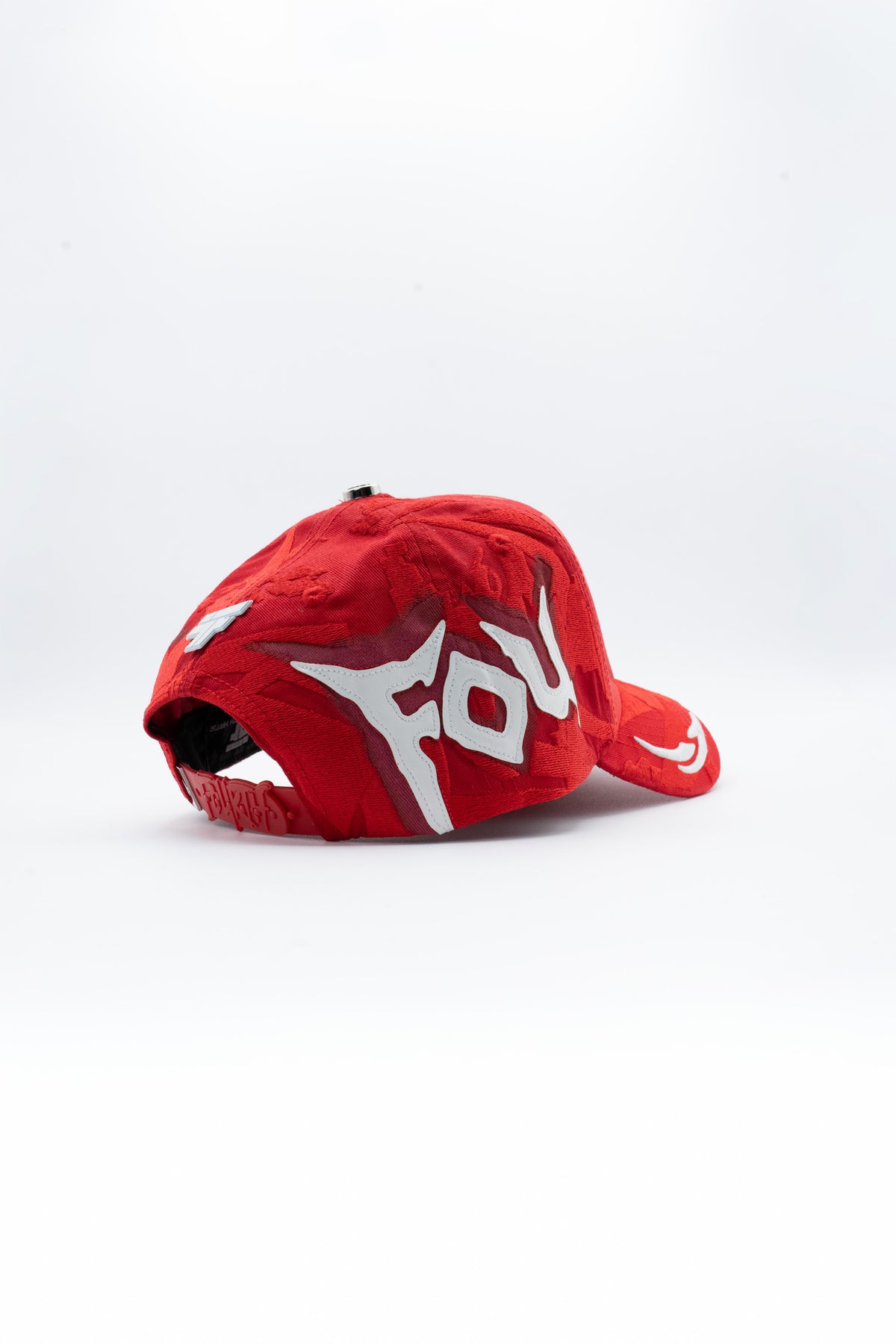 FAVORITE RED