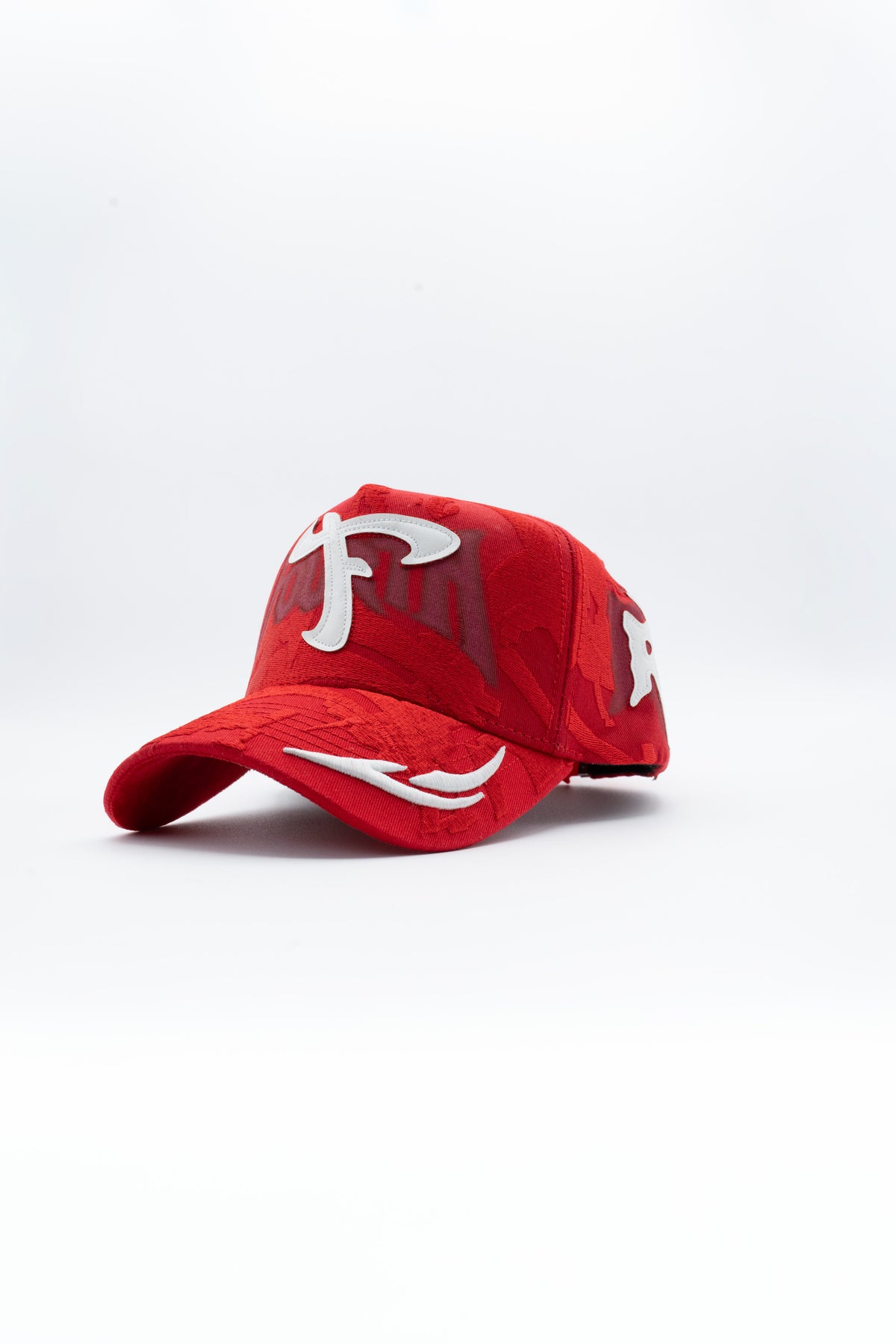 FAVORITE RED